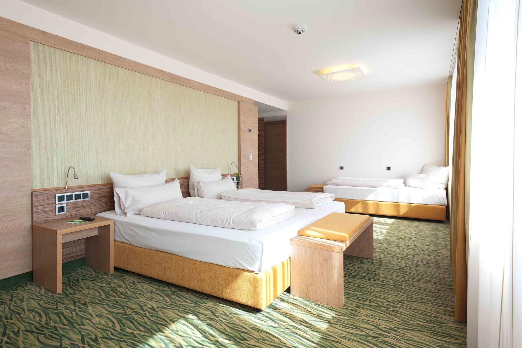 Hotel Bildungsblick Kirchseeon المظهر الخارجي الصورة