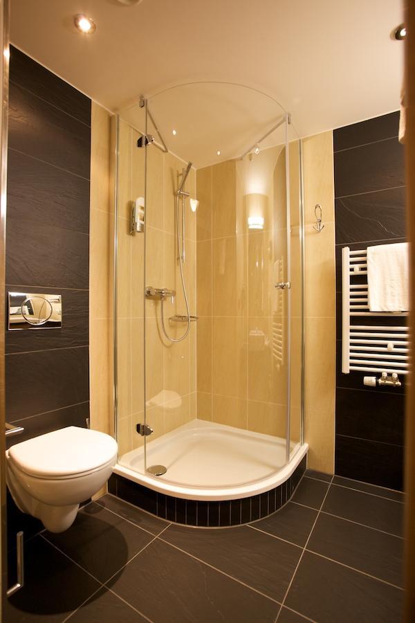 Hotel Bildungsblick Kirchseeon الغرفة الصورة
