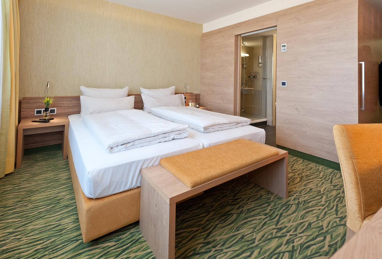 Hotel Bildungsblick Kirchseeon المظهر الخارجي الصورة